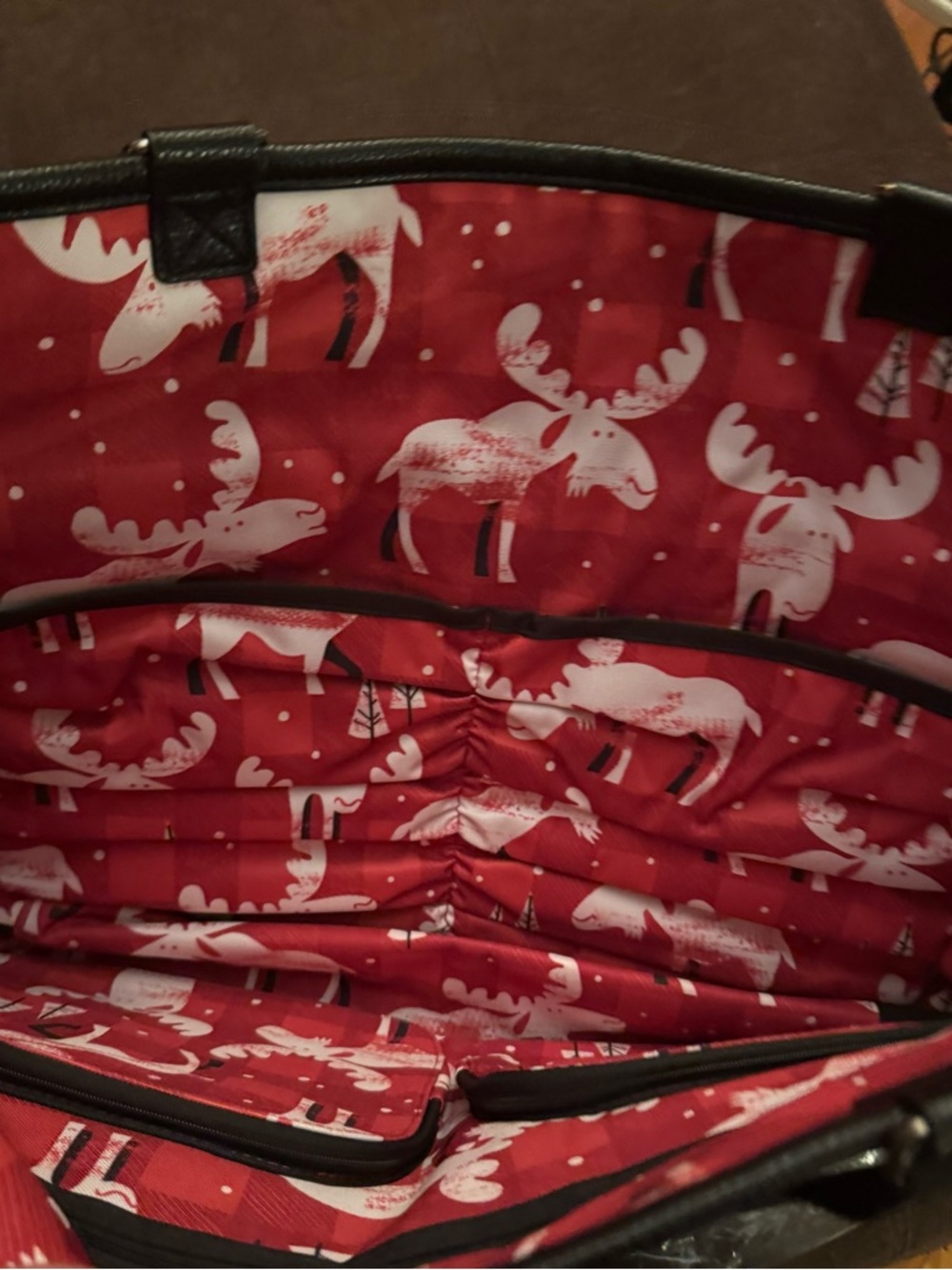 Thirty One Double Take Tote Bag Reversible Quilted Diamonds/Moosin Around NWT - Picture 5 of 10